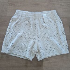 NWT Abercrombie & Fitch Men's Ivory Crochet Shorts Size Medium